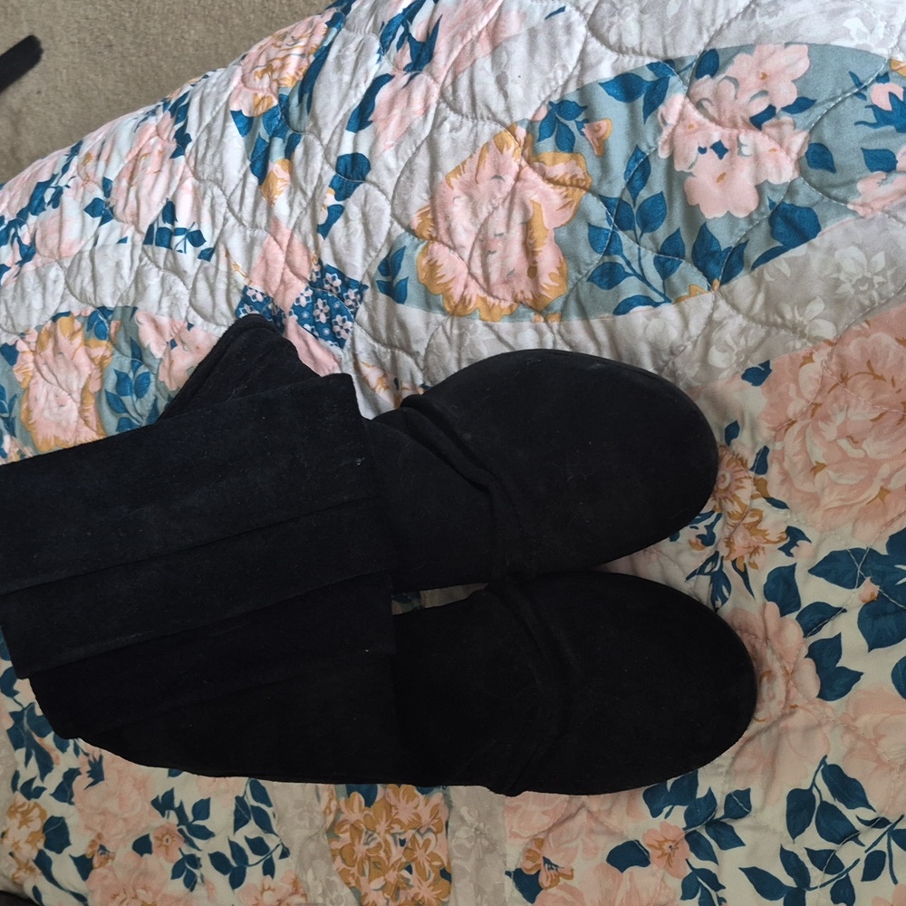 Jessica Simpson Suede Boots